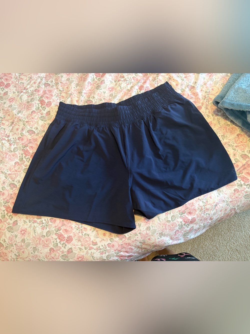Offline by aerie 4” Hot stuff short